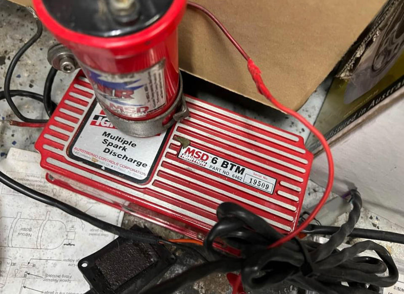 Load image into Gallery viewer, Blueprint 355 Crate Engine and Supercharger