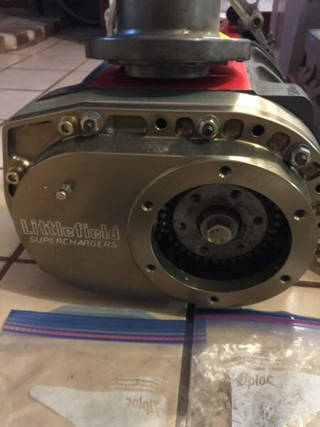 Load image into Gallery viewer, Complete 1471 Littlefield Blower System with JBR Carbon Hat and Fuel Injection