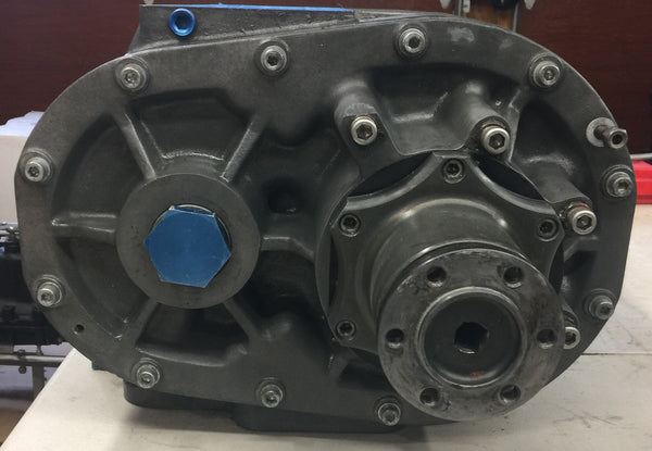 Cargue la imagen en el visor de la galería, Vintage Whipple 980R Screw Blower & Restraint System