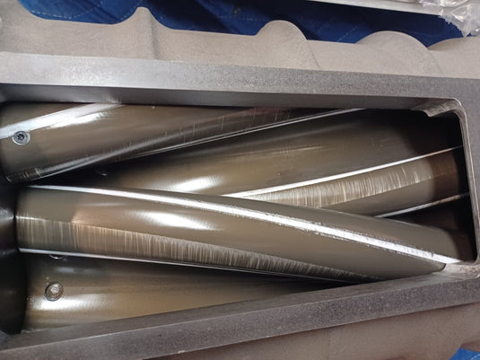 Clean Kobelco 8-71 HH Supercharger