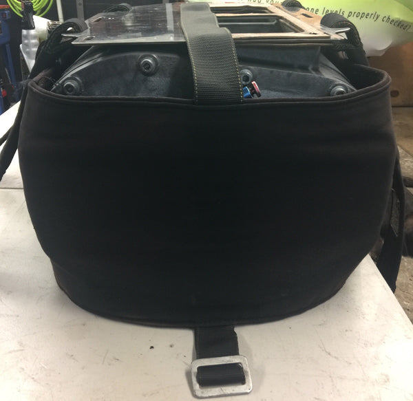 Cargue la imagen en el visor de la galería, Vintage Whipple 980R Screw Blower &amp; Restraint System
