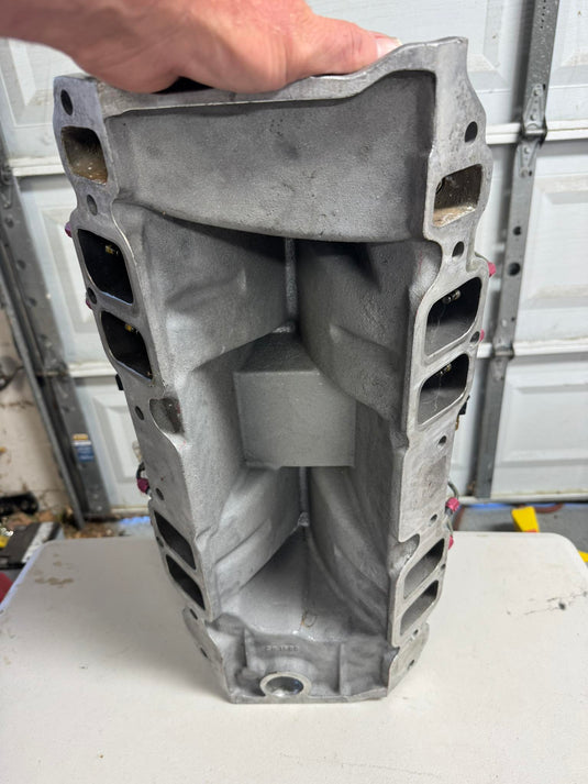 High-Performance Weiand Tunnel Ram Setup